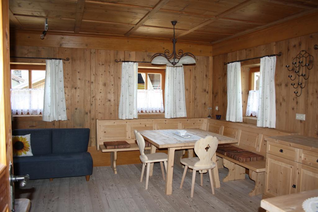 Haus Bachmann Apartamento Assling Habitación foto